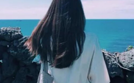 女头气质高级感头像背影,女头背影头像的优雅演绎